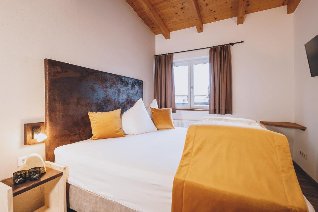 Apartment Margarethenstein Mit Privat Sauna Und Inklusive Zell Am See-Kaprun Sommerkarte Bagian luar foto