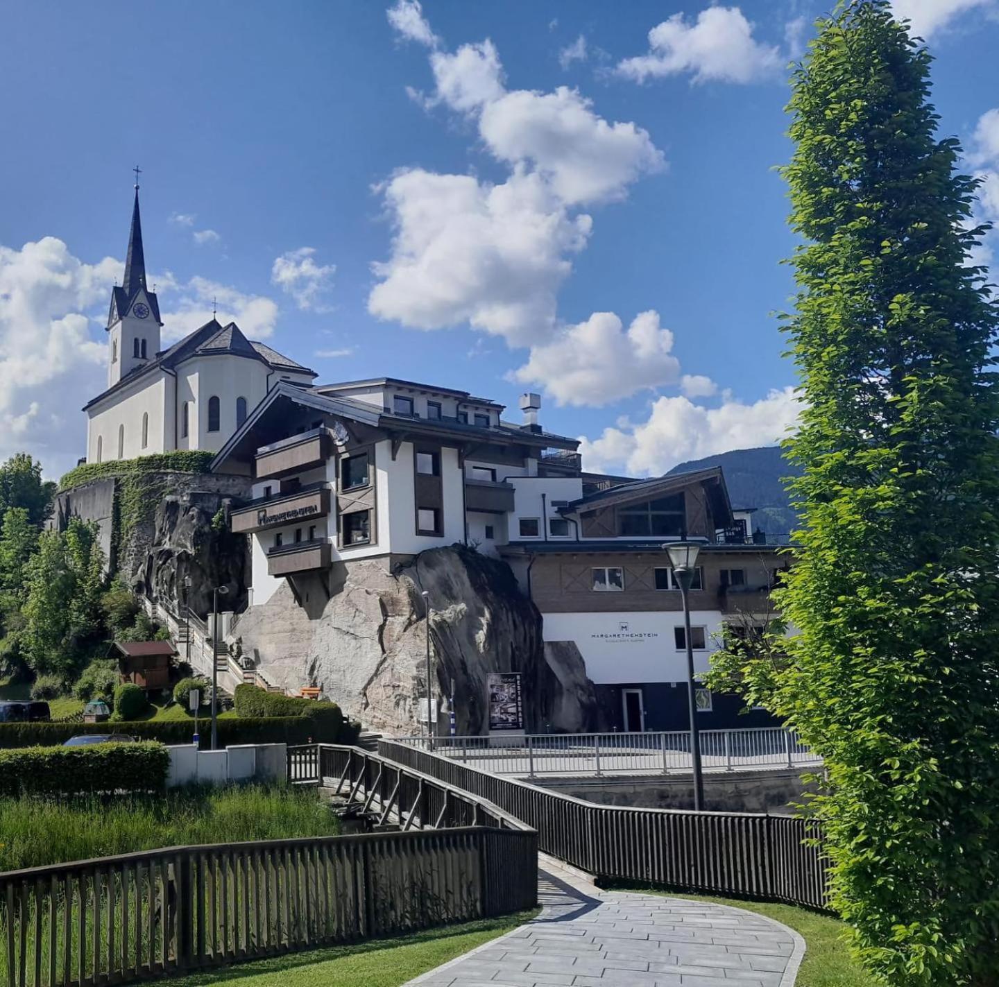 Apartment Margarethenstein Mit Privat Sauna Und Inklusive Zell Am See-Kaprun Sommerkarte Bagian luar foto